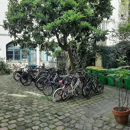 Studio Independant Jardin Du Luxembourg